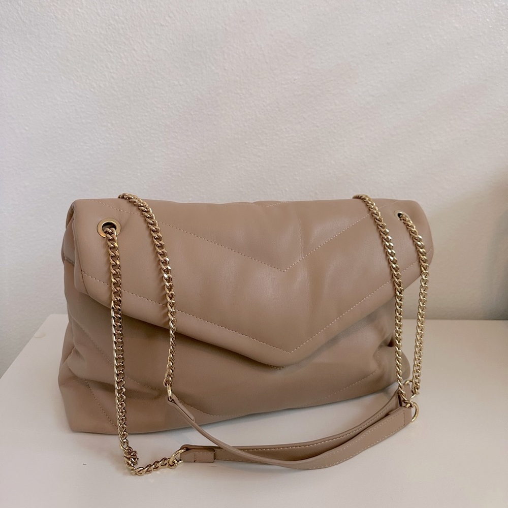 NEW Tan purse